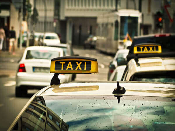 Taxi Costo Milano, Italia